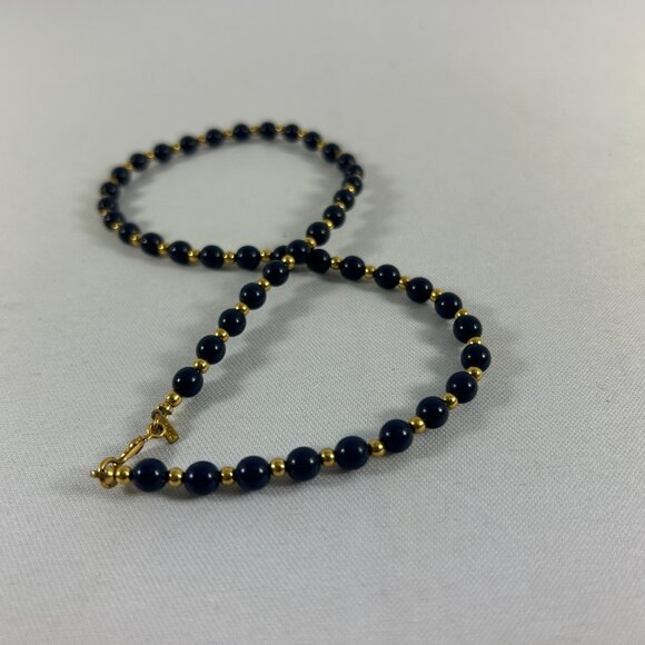 Vintage Monet Navy Blue Gold Tone Beaded Necklace Classic Delicate Career - Picture 7 of 8